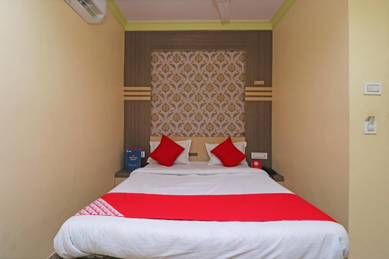 Krishnanagar Oyo 30341 Hotel Nilachal מראה חיצוני תמונה